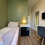 Amaroo - Rooms & Apartments 