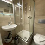 イン Amaroo - Rooms & Apartments 