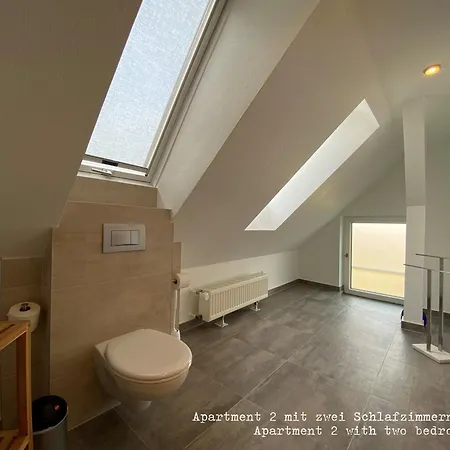 Amaroo - Gaestehaus “charlottenhof”