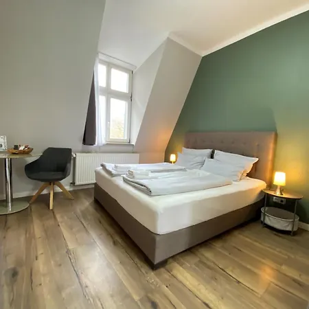 Amaroo - Gaestehaus “charlottenhof” Estalagem 2*