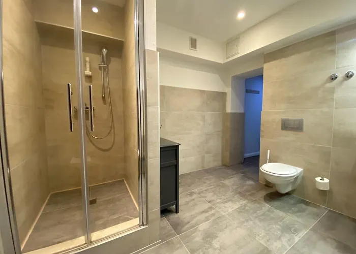 Amaroo - Rooms & Apartments 